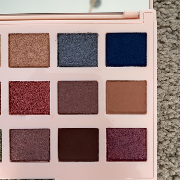 Ciate London - The Editor Palette - Picture 4 of 5